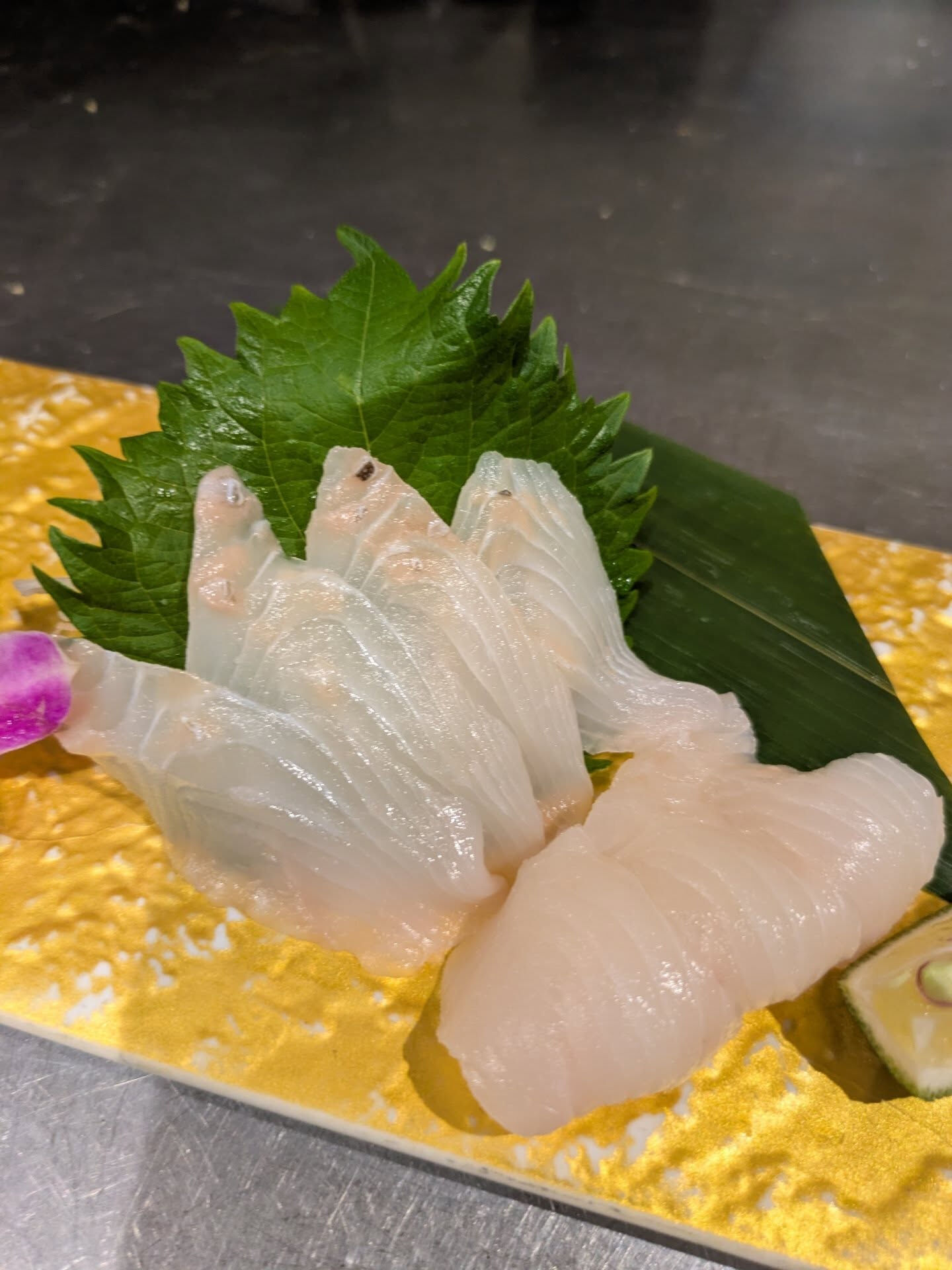 この機会を逃すな🤗今日は特に天然の「寒サバ刺身」がおすすめで