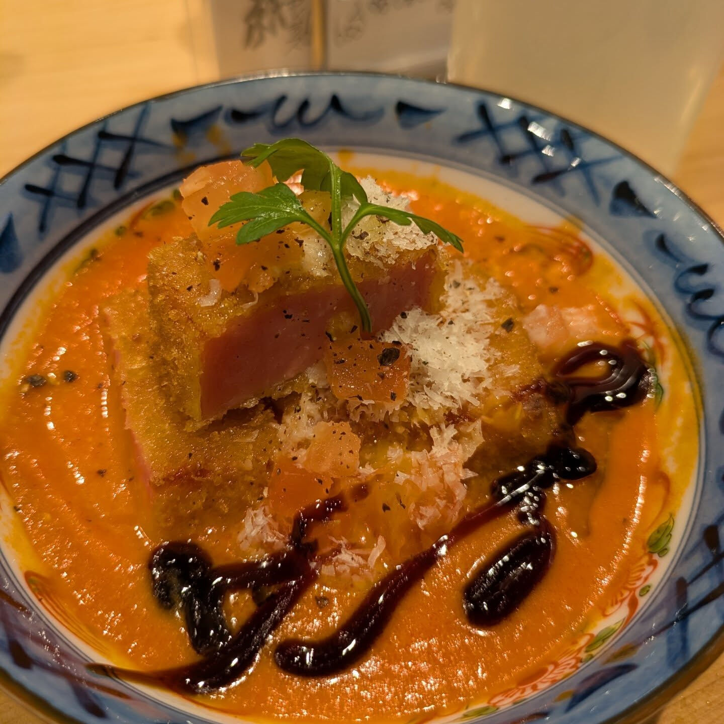 ご近所に最近オープンした立ち呑み屋さんにご挨拶して来ました