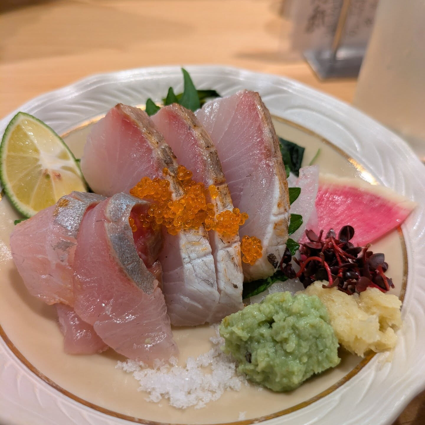 ご近所に最近オープンした立ち呑み屋さんにご挨拶して来ました