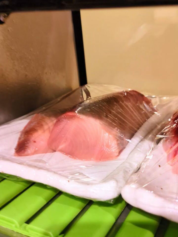 本日は天満の東紀州料理「まんぼう家」では、新鮮な天然魚介のお
