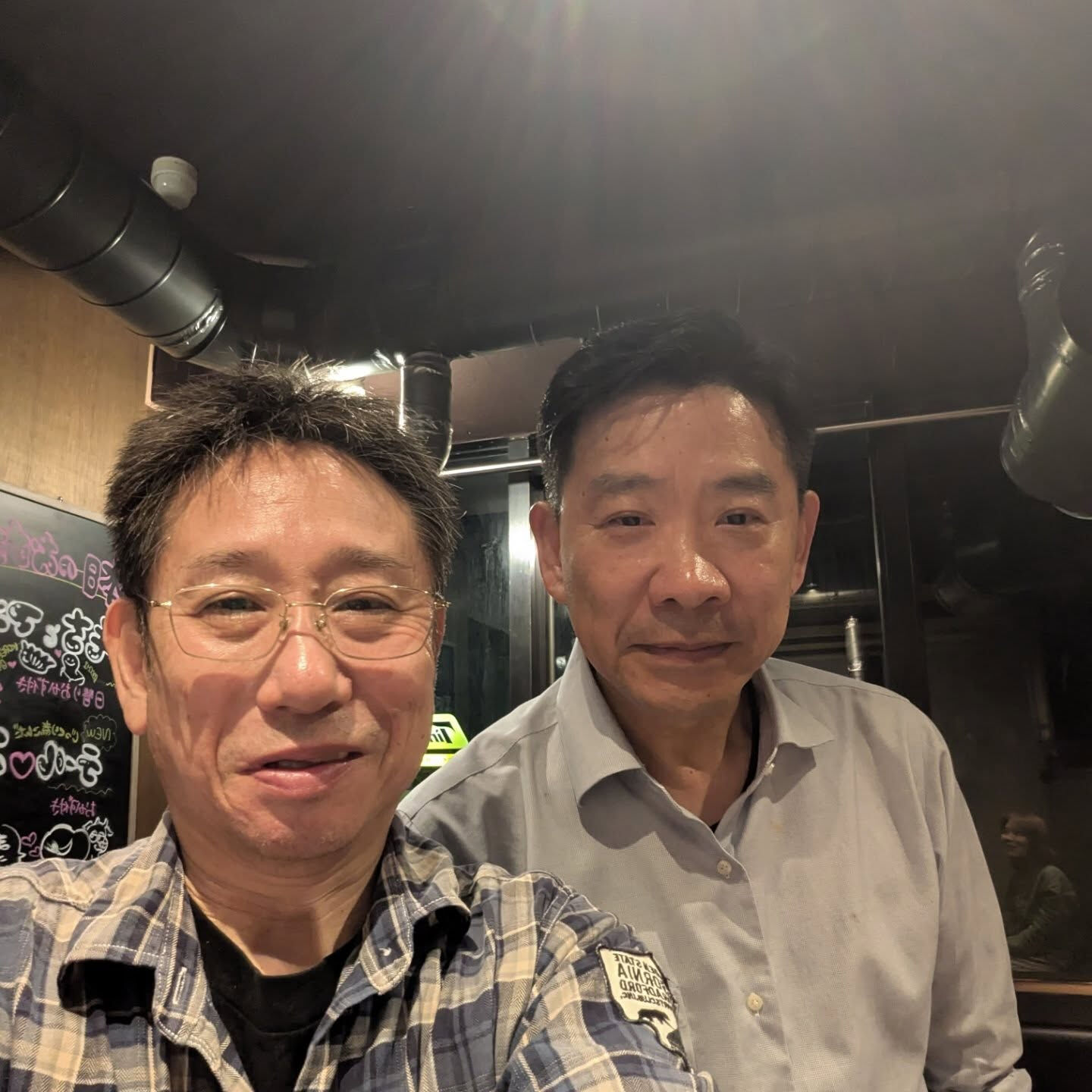 今日は知り合いの「韓丸」さんがオープンしたのでおじゃまんがし